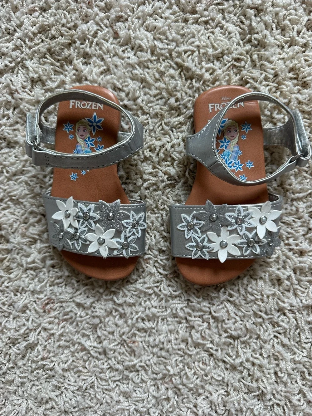 Disney Silver Floral Sandals with White Accents - Frozen